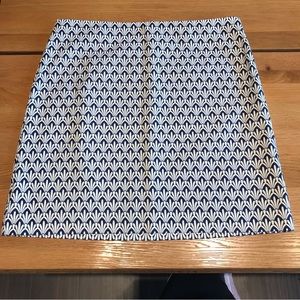 NWT Talbots Blue and White skirt - 14P